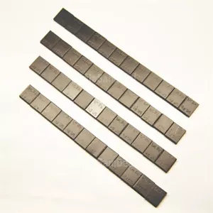 MATTE BLACK LOW PROFILE WHEEL BALANCE STICK ON ADHESIVE WEIGHTS 1/4oz 48 PIECES - Bild 1 von 2