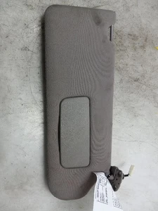 01 TOYOTA SEQUOIA PASSENGER RIGHT SUN VISORY WITH ILLUMINATION GRY-LA11 - Bild 1 von 12