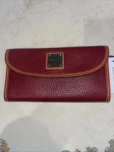 NWT $178 DOONEY & BOURKE ZR507 PEBBLE Lthr CONTINENTAL Wallet Clutch Cranberry - Picture 1 of 14
