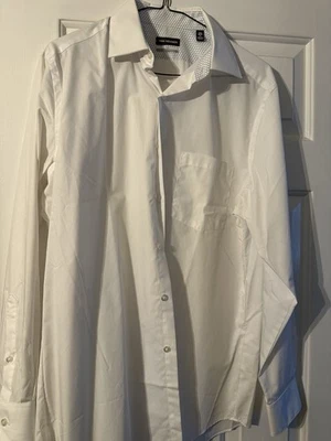 Van Heusen  Men’s Medium Slim Fit Dress Shirt White - Image 1 of 3