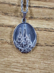 Personal Progress Medallion Young Women Womanhood Necklace Mormon LDS Pendant - Picture 1 of 8