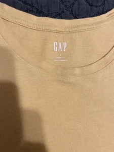 EUC! Gap Favorite Tee Womens Large "French Almond" Gold - Picture 1 of 10