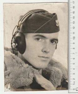 Vtg Photo Of A Very Handsome RCAF Fighter Jet Pilot Unnamed Military Soldier - Imagen 1 de 2
