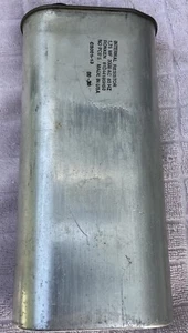 Condensador lleno de aceite sellado herméticamente Ronken 81D44185H50 1,75 MF 3000 VAC - Imagen 1 de 3