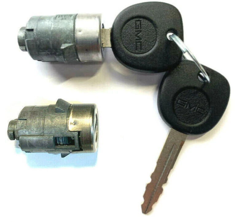НОВЫЙ GMC OEM 2 (ПАРА) ДВЕРНЫЕ ЗАМКИ ЦИЛИНДРИЧЕСКИЙ ЗАМОК + 2 OEM GMC ЛОГОТИП КЛЮЧИ ДЛЯ СООТВЕТСТВИЯ - Изображение 1 из 1