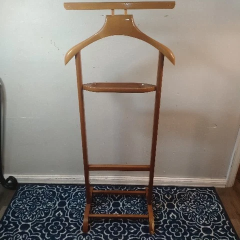 Vintage Mid Century Italian Brevettato Men's Wooden Suit Clothes Valet Stand Cover