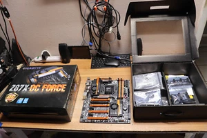 Gigabyte Z87X-OC Force Intel Z87 scheda madre - Foto 1 di 10