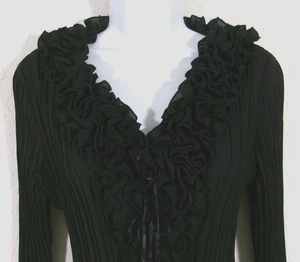 Susan Lucci Blouse Top Women's SMALL Jet Black 100% Polyester Pleated Ruffled - Foto 1 di 6
