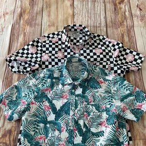 Lot Of 2 Free Planet Size Large Collared Button Up Short Sleeve Palm Hawaiian - Picture 1 of 17