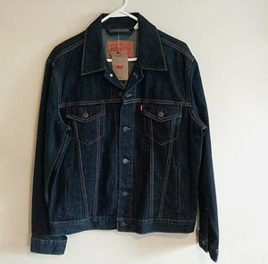 Levis Trucker Dark Wash Denim Jacket Mens Size Small Standard BNWT - Picture 1 of 7