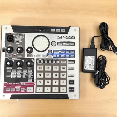 Roland SP-555 Creative Sampler mit Performance Effects Netzteil Handbuch #4 - Bild 1 von 4