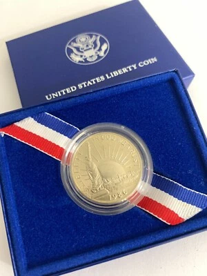 1986-S United States Liberty Proof Coin Half Dollar w/ Original Box - Image 1 of 4