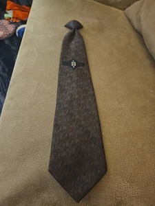 Vintage LA BELLA COLLECTION Mens Brown Clip O Tie with Colorful Accent 1960s - Picture 1 of 11