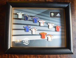 FIFA WM 2006 SET 10 TRIKOT PINS ADIDAS UNMÖGLICH IST NICHTS GERAHMT - Bild 1 von 13