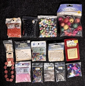 KONVOLUT 1567 VERSCHIEDENE PERLEN -- NEU IN DER PACKUNG - Bild 1 von 3