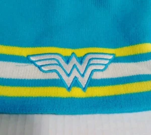 Wonder Woman Beanie Hat, Knit WW Logo Blue, DC Comics, Exclusive Six Flags, TX. - Picture 1 of 7