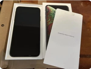 Apple iPhone XS Max 64GB Unlocked Space Grey GSM+CDMA Perfect Condition - Picture 1 of 3