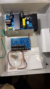 ALTRONIX SMP10PM24P8CB SUPERVISED POWER SUPPLY/CHARGER 24 VDC @ 10 AMP (8) PTC - Imagen 1 de 6