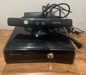 Microsoft Xbox 360 with Kinect 4GB Black Console - Picture 1 of 5
