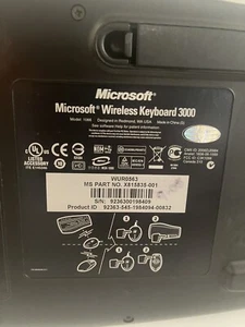 Microsoft Sculpt Comfort Desktop Keyboard and Mouse & Dongle. - Picture 1 of 3
