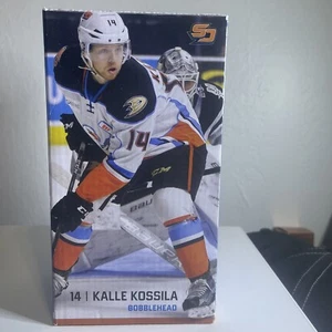 SAN DIEGO GULLS Hockey Kalle KOSSILA #14 "Michigan Goal" BOBBLEHEAD SGA **Note** - Picture 1 of 9
