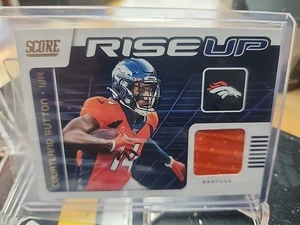 TOPPA MAGLIA SCORE COURTLAND SUTTON RISE UP 2020 DENVER BRONCOS - Foto 1 di 2