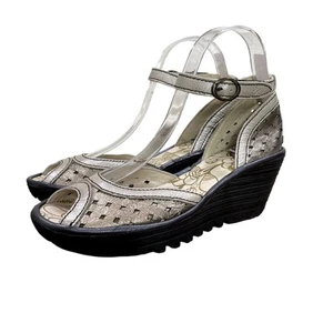 Sandalias Fly London EU 38 US 7.5-8 Ydel tacón de cuña plataforma plata borgoña - Imagen 1 de 16