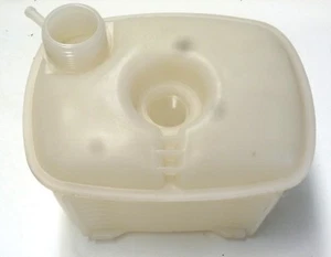 VW VOLKSWAGEN 1983 - 1990 GOLF JETTA RABBIT OVERFLOW BOTTLE OEM 171121407F - Picture 1 of 3