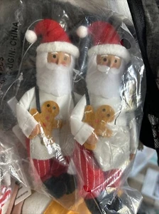 2 Wondershop Santa Holding Gingerbread Christmas ornament Decoration - Picture 1 of 1