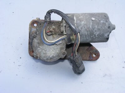 Jeep Grand Wagoneer front windshield wiper motor  - Image 1 of 3