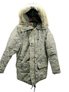 Military Parka extreme cold parka  split hood Dakota Outerwear - Small regular - Picture 1 of 11