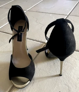 Forever New Misa Black Faux Suede Gold Metal High Heels Peep Toe Size 39 / 8 - Picture 1 of 10