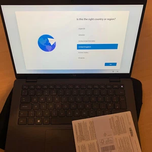 Dell Latitude 7420 i7-11th Gen Laptop, 16GB RAM, 256GB SSD, Win 11 Pro - Black - Picture 1 of 2