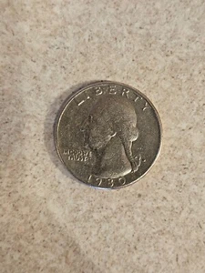 RARE 1980 QUARTER DOLLAR D FILLED MINT MARK ERROR COIN - GREAT SHAPE - Picture 1 of 9