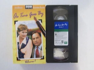 As Time Goes By - Vol. 1 (VHS, 1999) TV Sitcom - Imagen 1 de 2