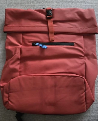 Esbe Rucksack, rot, OVP  - Bild 1 von 4