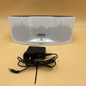 Altoparlante Bose SoundDock XT per iPhone iPod bianco/grigio docking station lampo - Foto 1 di 12