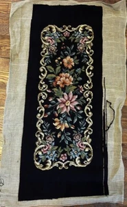 Arazzo vintage Petit Point Needlepoint, cornice a rotolo rosa floreale blu - Foto 1 di 6