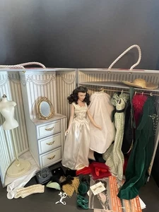 15 Zoll Franklin Mint Vom Winde verweht Scarlett O’Hara Puppenkoffer 5 Kostüme - Bild 1 von 16