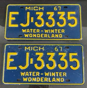 Vintage 1967 Michigan Auto License Plate Set Pair EJ-3335 Man Cave Wall Decor - Picture 1 of 5