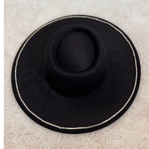 Neue BP. NORDSTROM Bootfahrerhut Damen schwarz breite Krempe verziert Filz - Bild 1 von 3