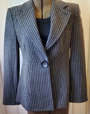 EMPORIO ARMANI WOMEN'S VTG RETRO PINSTRIPE PANT SUIT SET, SZ 4 GRAY & WHITE - Image 1 of 4