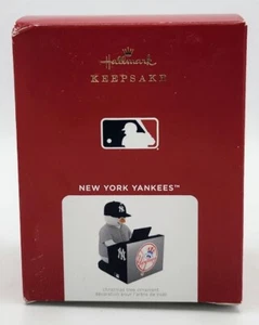 2021 New York Yankees Hallmark Keepsake Christmas Ornament NIB - Bild 1 von 3
