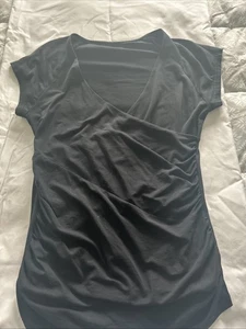 Garnet Hill schwarze Bluse V-Ausschnitt geraffte Seiten kurze Ärmel schmeichelhafte Passform Gr. M - Bild 1 von 2