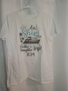Medium Gildan Mother Daughter Trip 2024 Cruise Vacation Tshirt - Picture 1 of 6