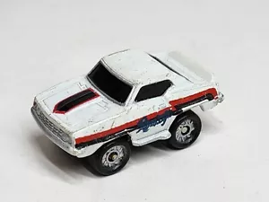 Vintage Galoob Micro Machines CHEVROLET CHEVY CAMARO Hot Rod Red Car White Super - Picture 1 of 8
