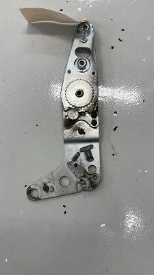 MERCEDES--BENZ  R107 380SL 560SL ,FRONT SIDE UPPER SEAT ADJUSTER - Image 1 of 3