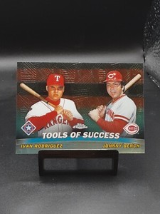 2001 Topps Chrome Combos Ivan Rodriguez Johnny Bench #TC5 HOF Insert Rangers 🔥