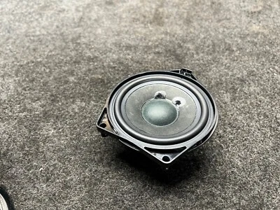 Left or Right Door Speaker Assembly Mercedes X253 Glc43 Glc63 Glc300 oem - Image 1 of 4