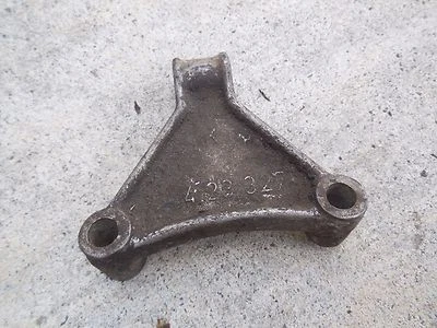 Porsche 356 B / C Aluminum Clutch Cable Bracket - Imagem 1 de 3
